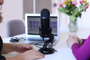 En podcast giver dig masser af indhold til din markedsføring